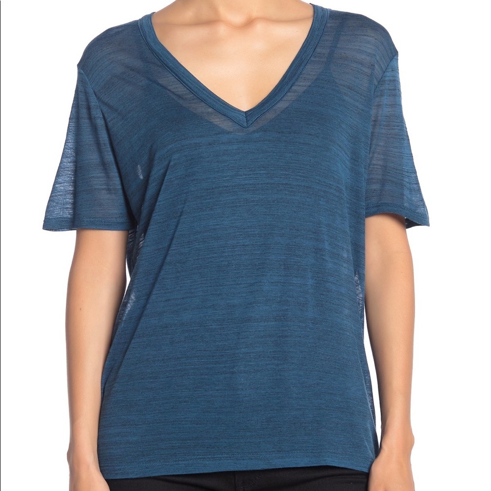 Splendid blue v neck t shirt